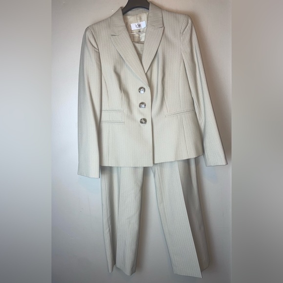 Le Suit Pants - Le Suit women’s suit jacket and pants size 10P
